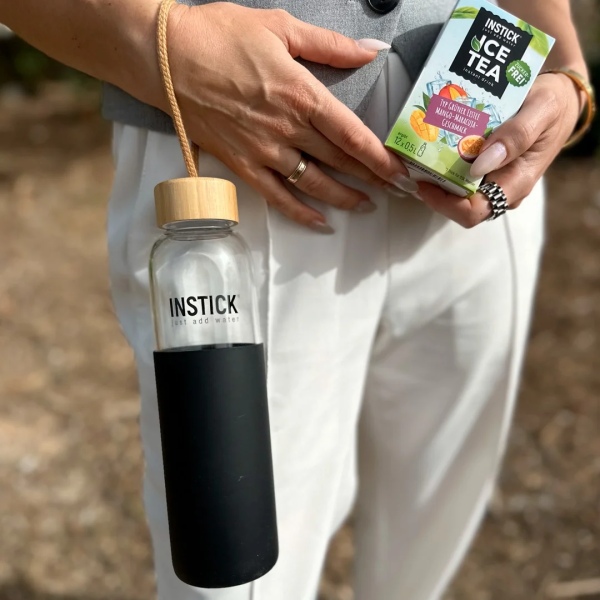 בקבוק זכוכית INSTICK עם מכסה עץ 500 מ