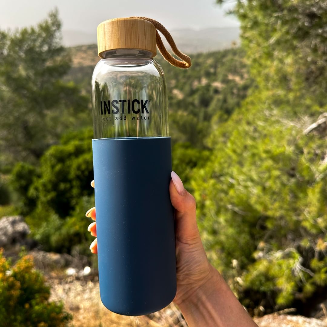 Drink bottles